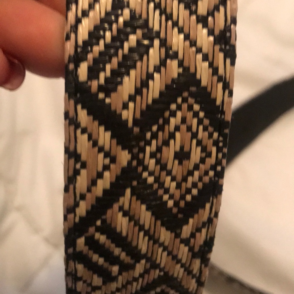 Belt - Picture 2 of 3